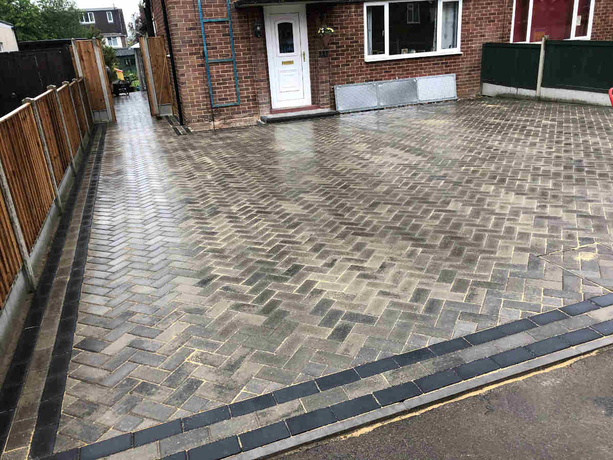 Herringbone-driveway-paving-sm Herringbone-driveway-paving-sm